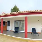 Chale D'angra Guest house *