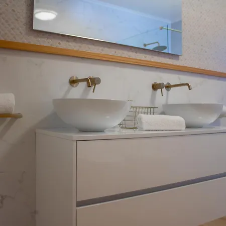 Chale D'angra Guest house